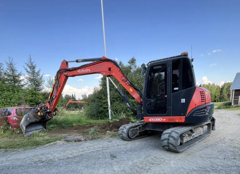Kubota KX080-4